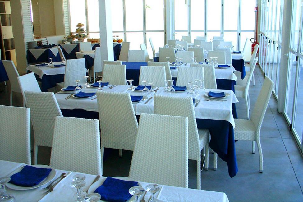 Hotel La Terrazza Barletta Exterior foto